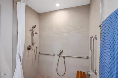 17210 Village 17, Camarillo, CA 93012 - Photo 33