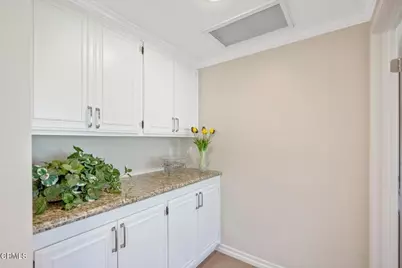 17210 Village 17, Camarillo, CA 93012 - Photo 27