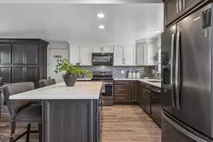 2042 Dunnigan St, Camarillo, CA 93010 - Photo 15