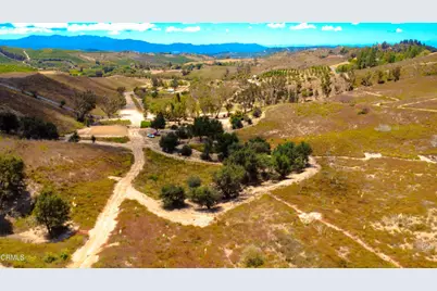 6947 Solano Verde Drive, Somis, CA 93066 - Photo 13