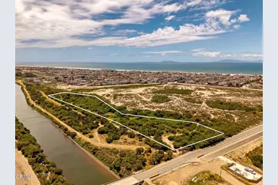 4901 W 5th Street, Oxnard, CA 93035 - Photo 1
