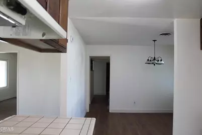 2021 Carlton Street, Bakersfield, CA 93309 - Photo 17