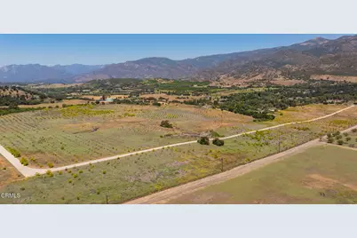 12400 Ojai Santa Paula Road, Ojai, CA 93023 - Photo 25