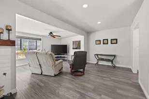 909 Burlington Ave, Ventura, CA 93004 - Photo 9