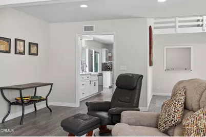 909 Burlington Avenue, Ventura, CA 93004 - Photo 13