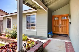 909 Burlington Ave, Ventura, CA 93004 - Photo 3