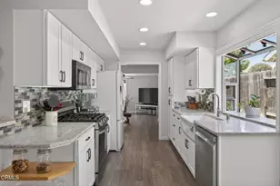 909 Burlington Ave, Ventura, CA 93004 - Photo 15