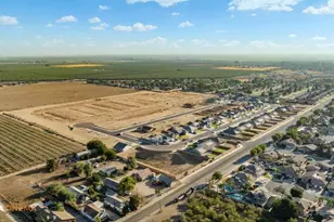 716 Sammy Wy, Shafter, CA 93263 - Photo 25