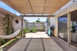 262 W Vineyard Ave, Oxnard, CA 93036 - Photo 23