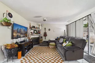 23 Mission Plaza Dr, Ventura, CA 93001 - Photo 9