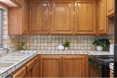 213 E Elfin Green, Port Hueneme, CA 93041 - Photo 11