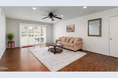 28143 Village 28, Camarillo, CA 93012 - Photo 15