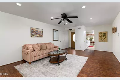 28143 Village 28, Camarillo, CA 93012 - Photo 13
