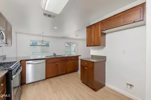12226 Hawksmoor St, Bakersfield, CA 93311 - Photo 13