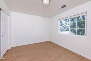 12226 Hawksmoor St, Bakersfield, CA 93311 - Photo 23