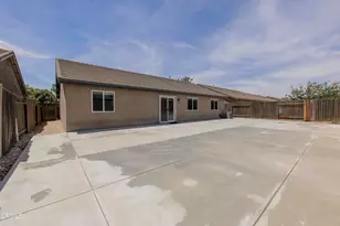 12226 Hawksmoor St, Bakersfield, CA 93311 - Photo 31