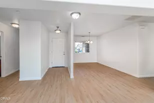 12226 Hawksmoor St, Bakersfield, CA 93311 - Photo 15