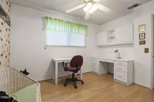 2040 Olga St, Oxnard, CA 93036 - Photo 35