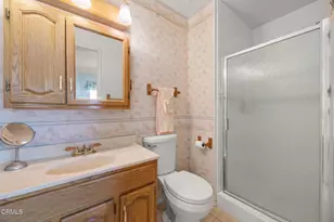 2040 Olga St, Oxnard, CA 93036 - Photo 33