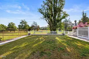 5935 Lake Lindero Dr, Agoura Hills, CA 91301 - Photo 3