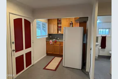 2422 Alameda Avenue, Ventura, CA 93003 - Photo 17