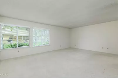 30105 Village 30, Camarillo, CA 93012 - Photo 15