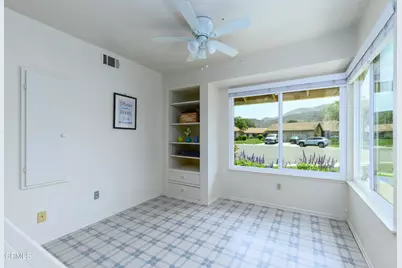 30105 Village 30, Camarillo, CA 93012 - Photo 13