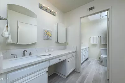 30105 Village 30, Camarillo, CA 93012 - Photo 19