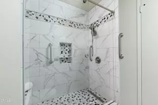 30105 Village 30, Camarillo, CA 93012 - Photo 21