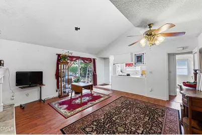 23459 Canzonet, Woodland Hills, CA 91367 - Photo 7