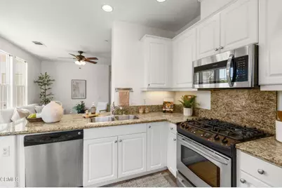 5338 Gillespie Street, Ventura, CA 93003 - Photo 13