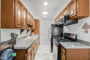 246 W Vineyard Ave, Oxnard, CA 93036 - Photo 9