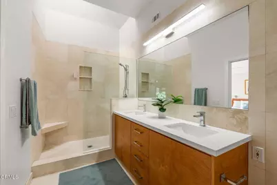 960 Emerald Court, Ventura, CA 93004 - Photo 25
