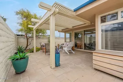 960 Emerald Court, Ventura, CA 93004 - Photo 35
