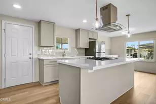 300 Ibsen Pl Pl, Oxnard, CA 93033 - Photo 7