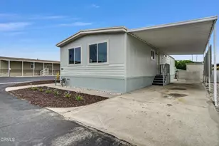 300 Ibsen Pl Pl, Oxnard, CA 93033 - Photo 21