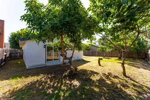 354 Tirre Ct, Santa Paula, CA 93060 - Photo 23