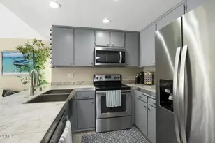 3027 Harbor Blvd, Oxnard, CA 93035 - Photo 19