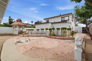 1131 Camelot Way, Oxnard, CA 93030 - Photo 35