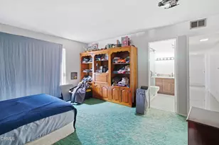 1131 Camelot Way, Oxnard, CA 93030 - Photo 15