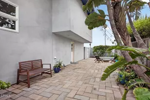 1248 Marthas Vineyard Ct, Ventura, CA 93001 - Photo 9