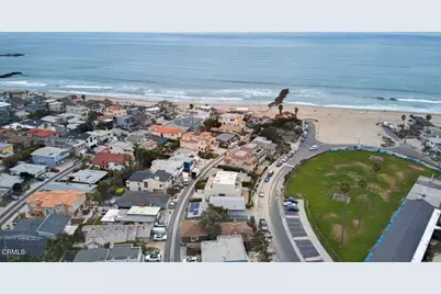 1248 Marthas Vineyard Court, Ventura, CA 93001 - Photo 37