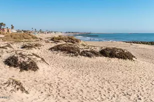 1248 Marthas Vineyard Ct, Ventura, CA 93001 - Photo 53