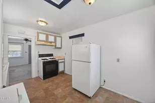822 E Pleasant St, Santa Paula, CA 93060 - Photo 15