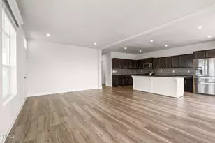 5540 W 5th St, Oxnard, CA 93035 - Photo 5