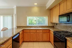 2011 Lennox Ct, Oxnard, CA 93030 - Photo 7