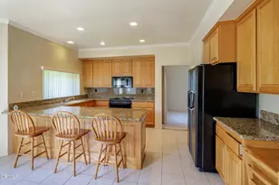 2011 Lennox Ct, Oxnard, CA 93030 - Photo 9
