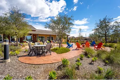 2169 Pomegranate Street, Santa Paula, CA 93060 - Photo 47