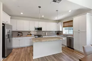 2169 Pomegranate St, Santa Paula, CA 93060 - Photo 17