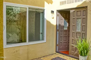 2010 Kingsbridge Way, Oxnard, CA 93035 - Photo 5
